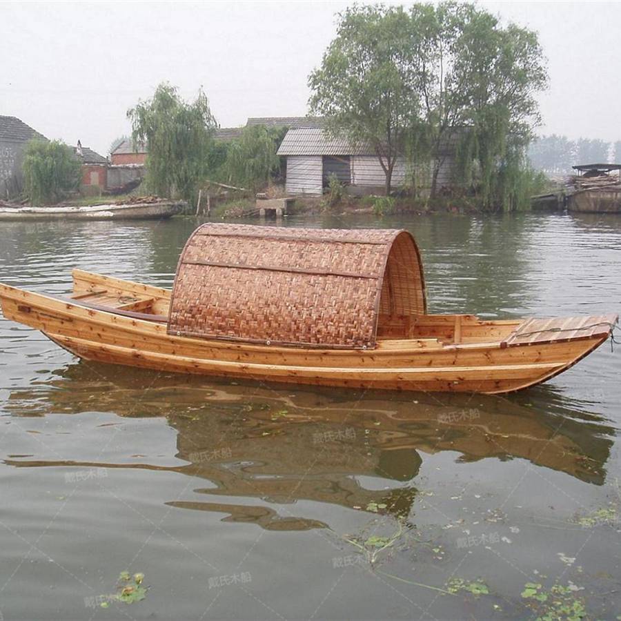 桐油刷木船